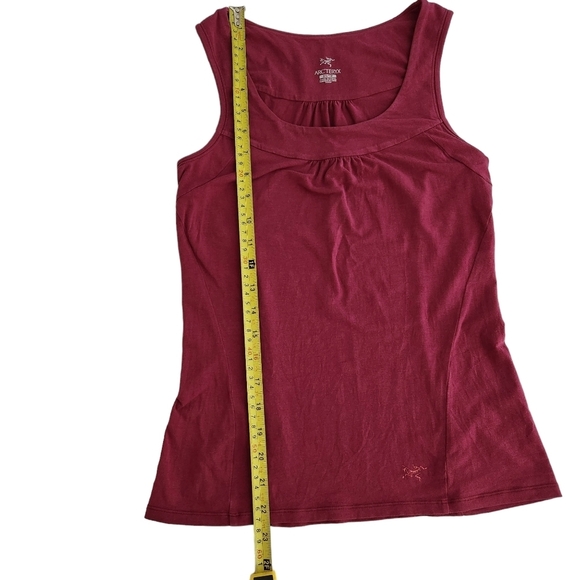 ARC'TERYX magenta tank top size XS cotton spandex blend - Picture 8 of 9